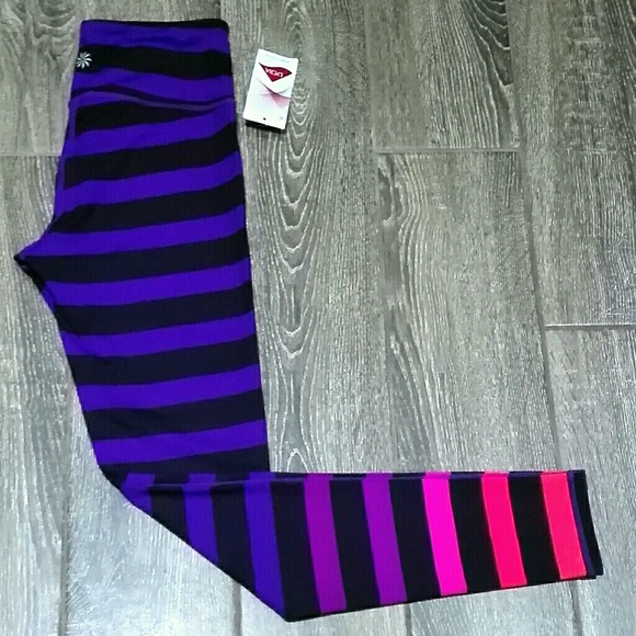 NWT Athleta Chatarunga purple ombre workout pants - Picture 2 of 4